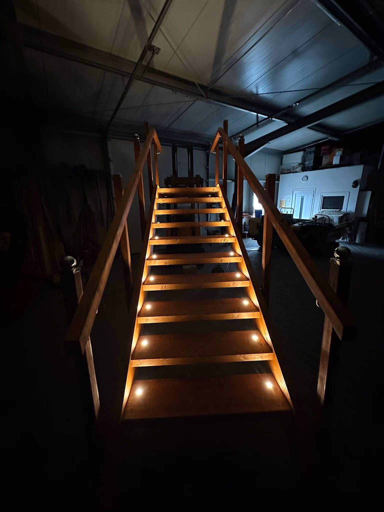 Detailaufnahme einer stabilen RenoTec Außentreppen-Konstruktion im Rhein-Neckar-Kreis